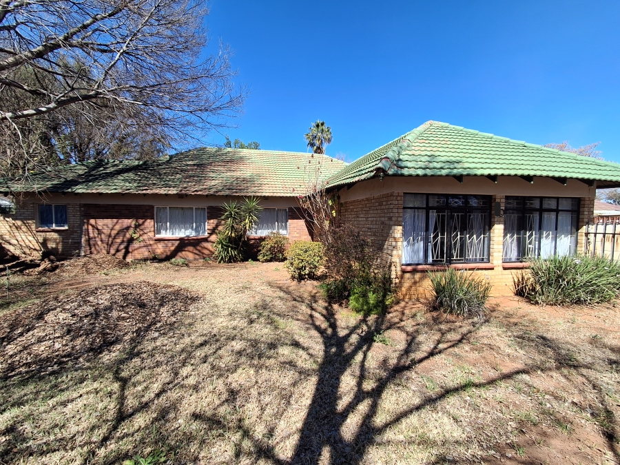 3 Bedroom Property for Sale in Stilfontein Ext 4 North West